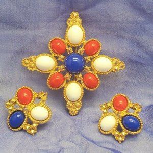 VINTAGE SARAH COVENTRY PATRIOTIC AMERICANA BROOCH